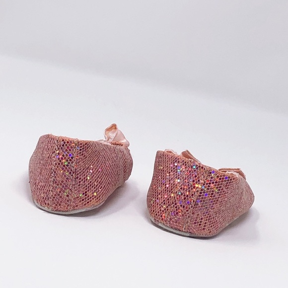 Pink Sparkly Shoes with Pink Bow - Picture 3 of 4